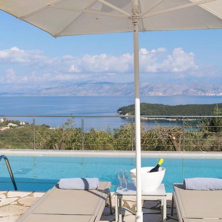 Villa White Stone By Rodostamo Collection Kassiopi Exteriér fotografie