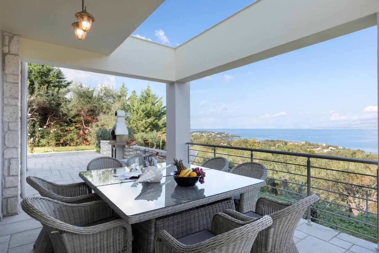 Villa White Stone By Rodostamo Collection Kassiopi Exteriér fotografie